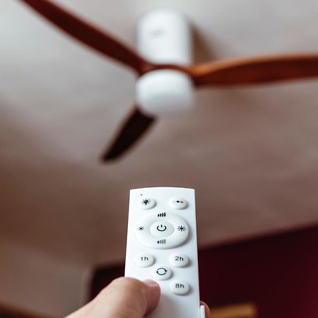 Appartement Cosy Au Coeur Du Village - Le Segala Montbazens Esterno foto