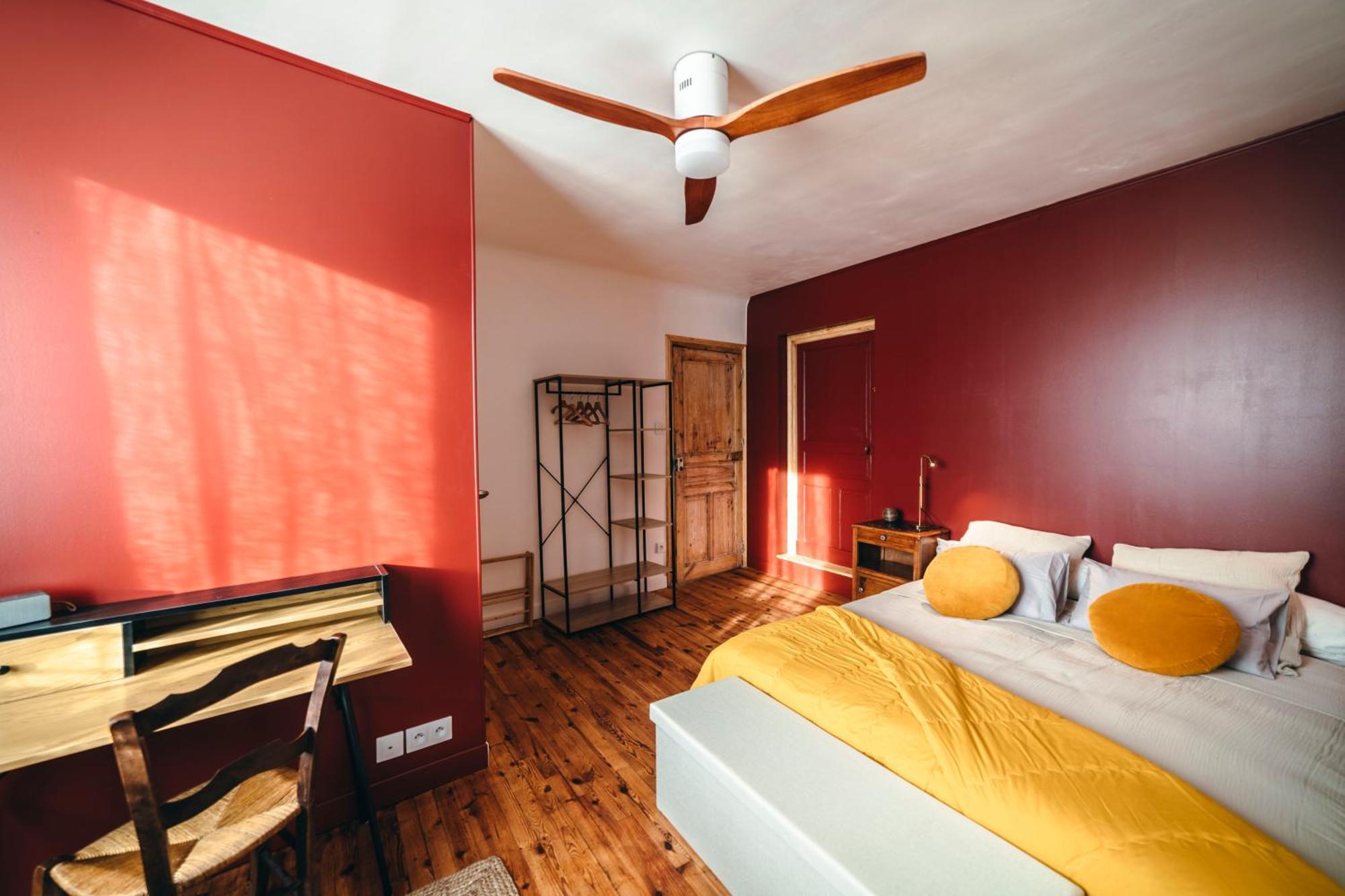 Appartement Cosy Au Coeur Du Village - Le Segala Montbazens Esterno foto